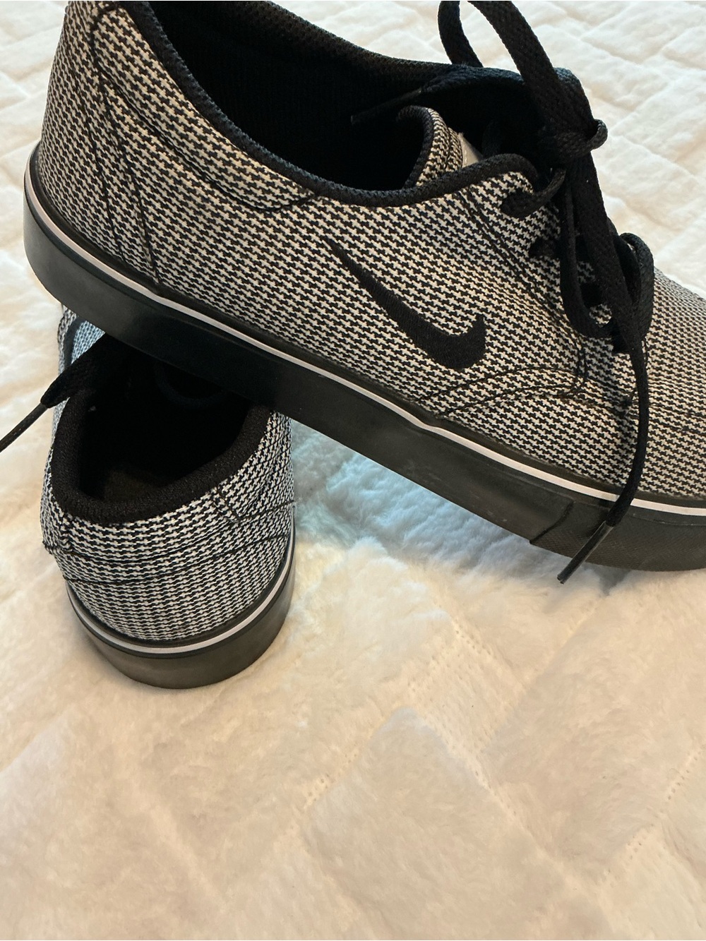 Nike SB Stefan Janoski Canvas Skate Shoes Black & White Houndstooth Youth 5.5EUC